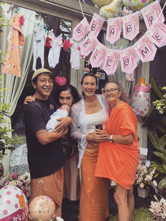 Nadine Chandrawinata dan Dimas Anggara (Instagram/nadinelist)