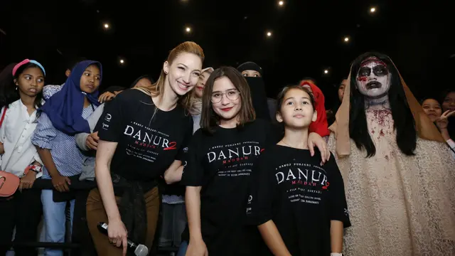 [Bintang] Prilly Latuconsina