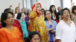 Ekspresi sejumlah aktivis perempuan saat mengikuti deklarasi Gerakan Kebangkitan Nasional jilid II di Museum Kebangkitan Nasional, Jakarta Pusat, Sabtu (3/5). (Liputan6.com/Immanuel Antonius)