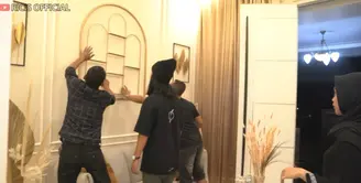 Rumah Ria Ricis direnovasi