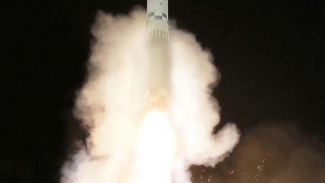 Namun, beberapa analis skeptis terhadap kemampuan satelit tersebut.<br>