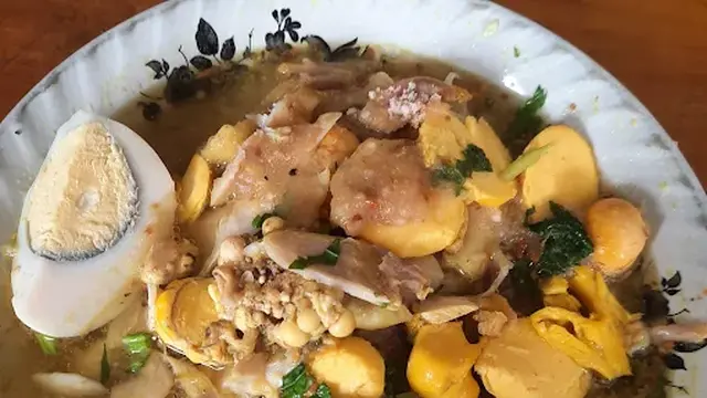 Soto Ayam H. Khosim Gubeng