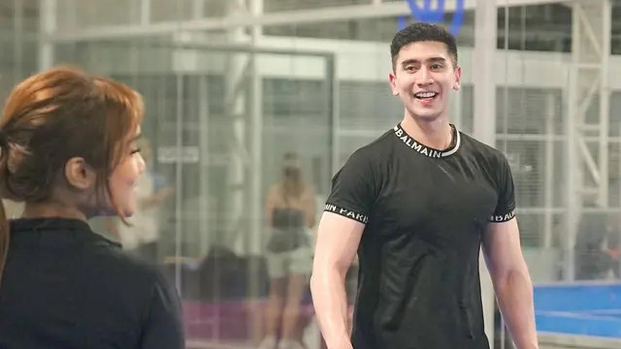 7 Potret Fuji dan Verrell Olahraga Bareng Shin Tae-yong, Diajari Tren Velocity