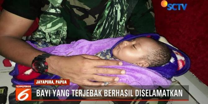 Enam Jam Lebih Terjebak Banjir Bandang di Sentani, Bayi Ini Berhasil Diselamatkan