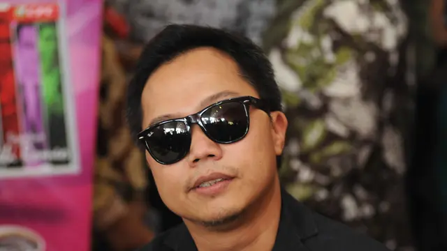 [Fimela] Sandhy Sandoro