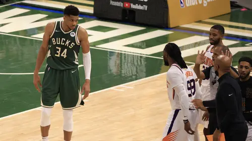 Link Live Streaming Gim 5 Final Playoff NBA 2021 Milwaukee Bucks