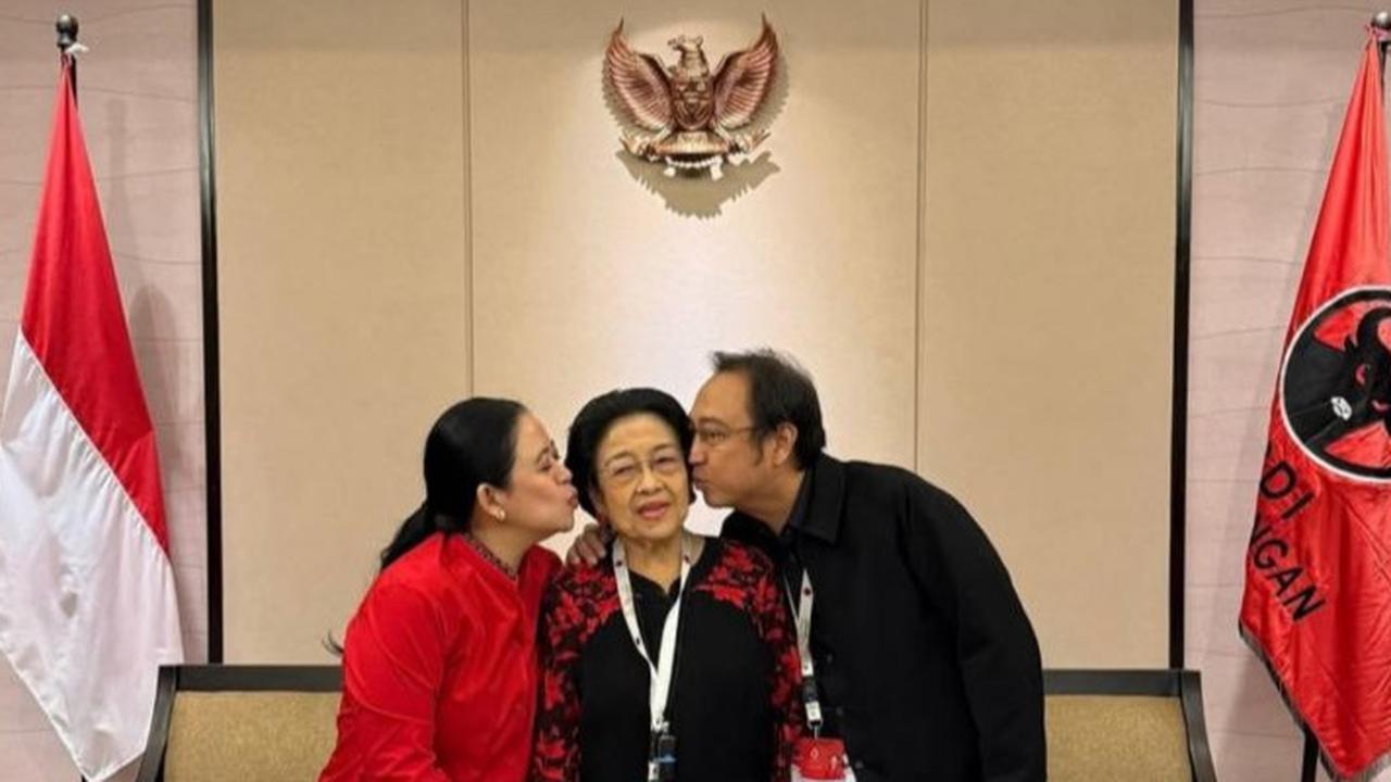Momen Puan Unggah Foto Bareng Prananda Cium Megawati Jelang Kongres PDIP