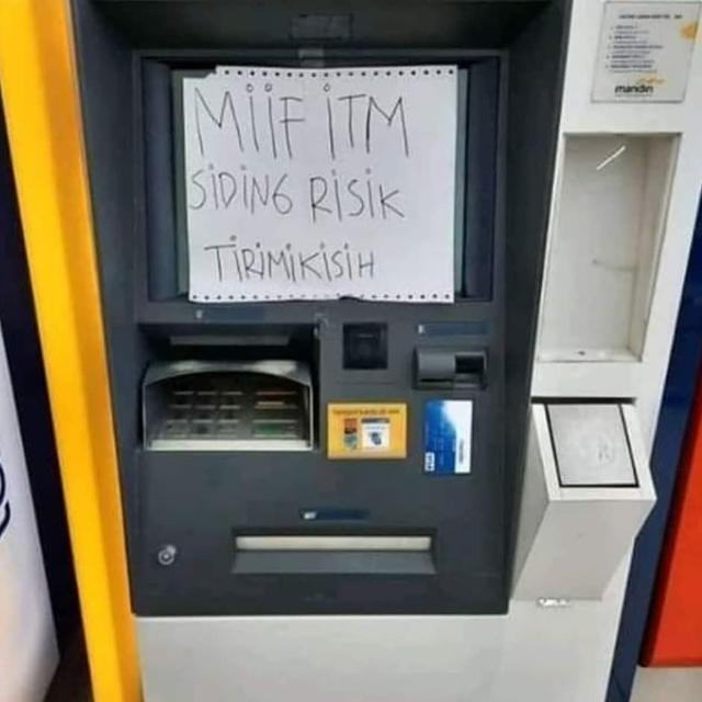 6 Tulisan 'ATM Rusak' Sok Imut Ini Kocak Banget, Bikin Geli Sekaligus Ngakak