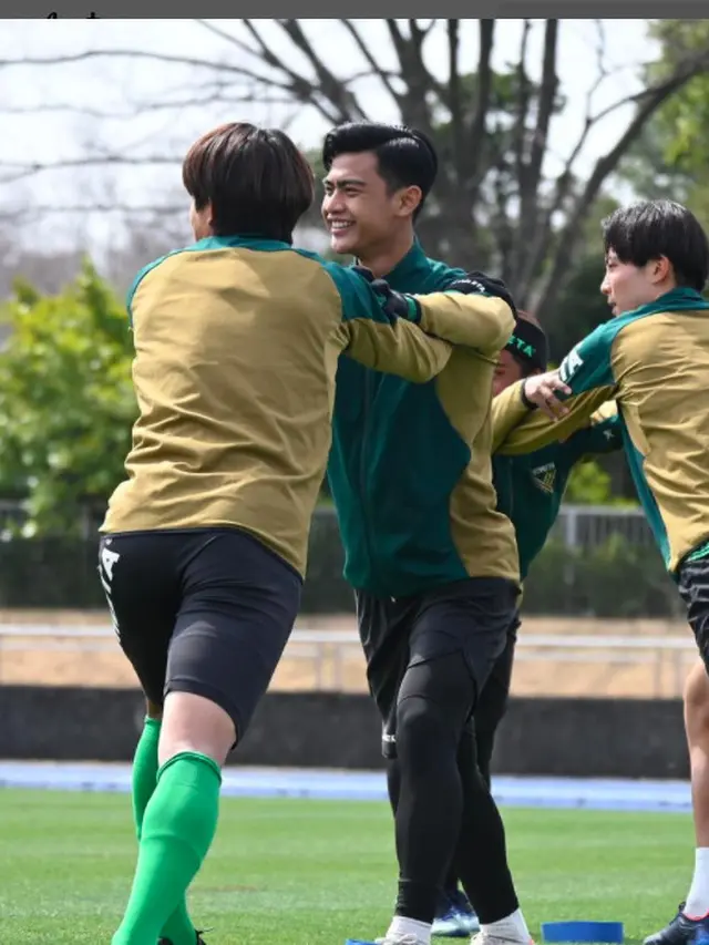 5 Potret Pratama Arhan Latihan Perdana Bersama Tokyo Verdy
