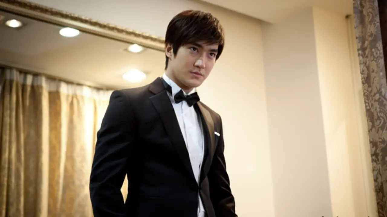 Siwon Super Junior Makin Serius Menikahi Model asal Tiongkok?
