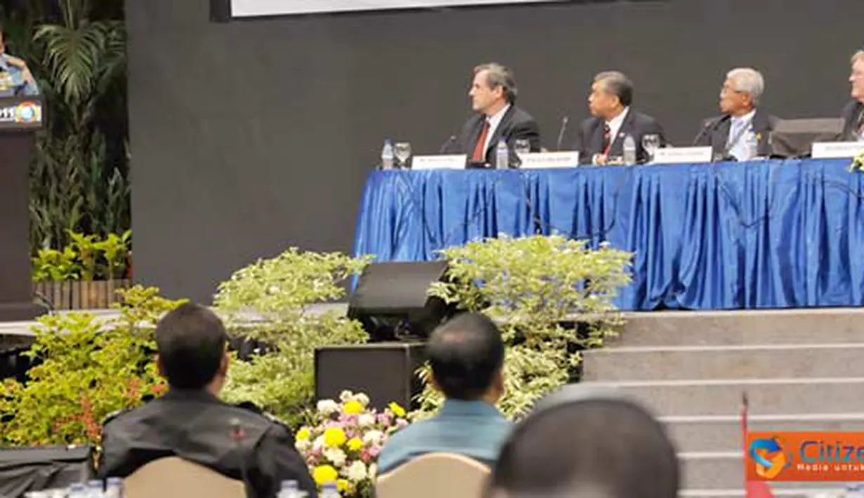 Citizen6, Jakarta: Panglima TNI Laksamana TNI Agus Suhartono S.E. sebagai keynote speech di forum Jakarta International Defence Dialogue (JIDD) di Jakarta Convention Centre, Jumat (25/3). (Pengirim: Badarudin Bakri Badar)