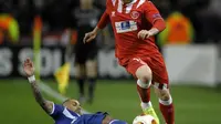 The Reds Segera Dapatkan Bek Kiri Sevilla