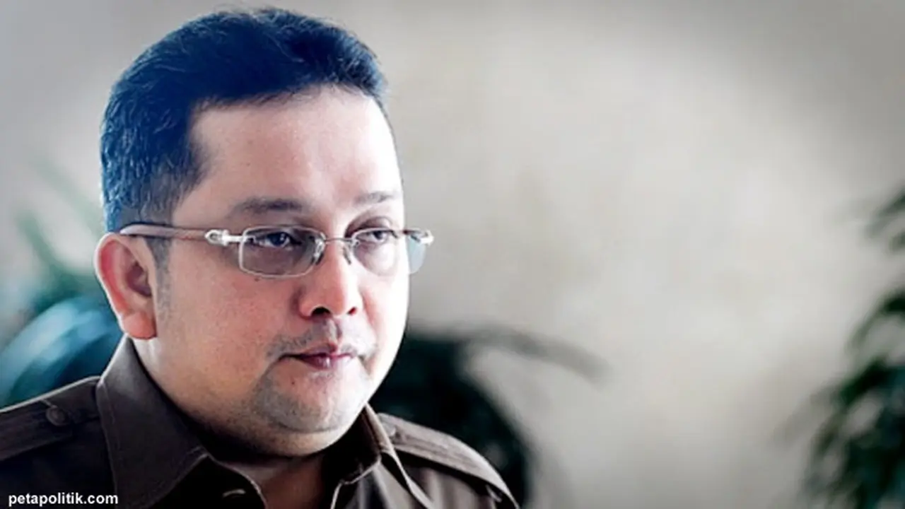 trimedya-panjaitan130307c.jpg
