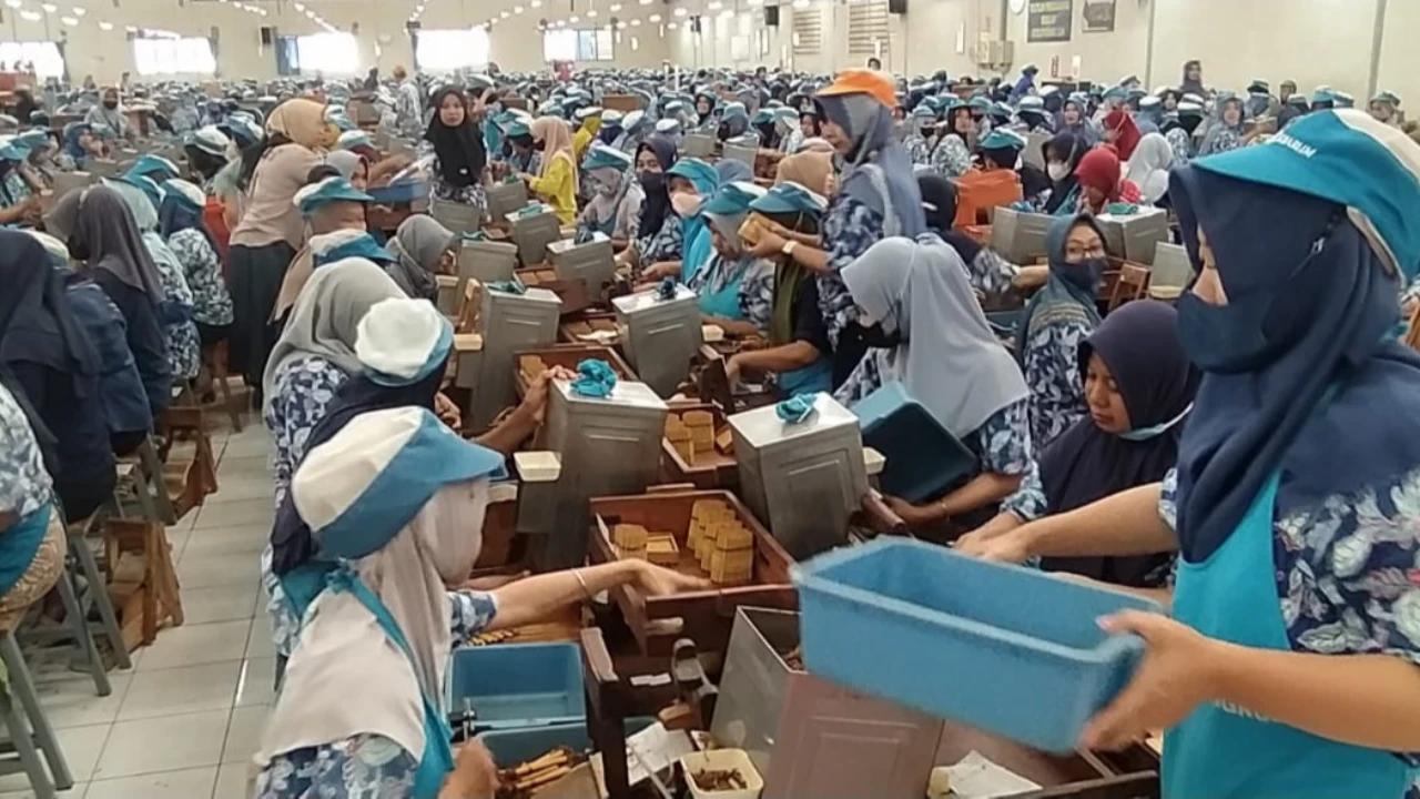 Daftar Lengkap UMP 2026 di 38 Provinsi Indonesia