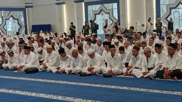 Embarkasi Haji Batam tahun 2026 melayani total 10.945 jemaah dari empat provinsi, dengan 25 kelompok terbang (kloter).