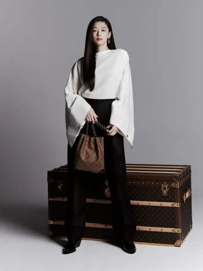 Aktris Korea Selatan Gianna Jun Didapuk Jadi Brand Ambassador Terbaru Louis Vuitton