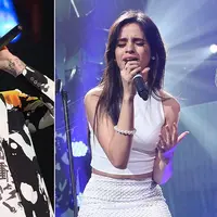 Langsung tancap gas, Camila Cabello berkolaborasi dengan Machine Gun Kelly di lagu Bad Things.