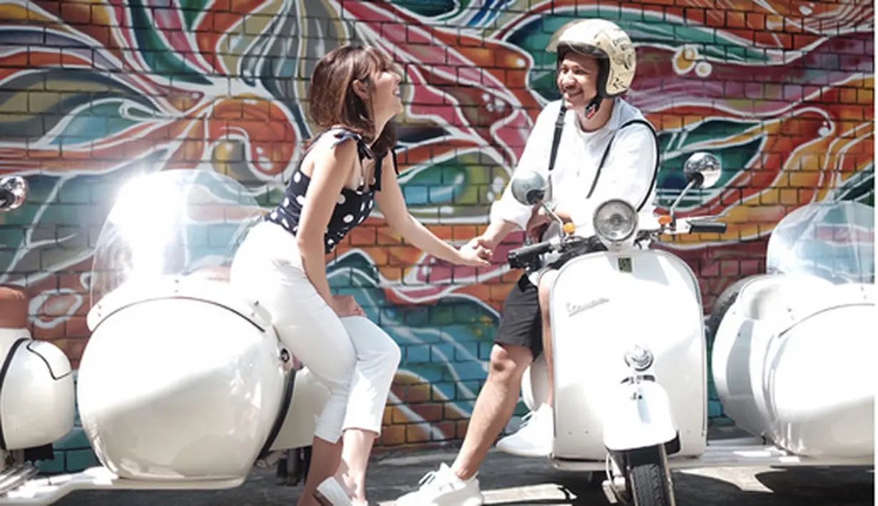 Ia bersyukur lantaran pemberitaan media yang menulis dirinya masuk dalam daftar telat bayar pajak. Semacam mengingatkan dirinya untuk mengecek kembali terkait pembayaran pajak. (Instagram/gadiiing)