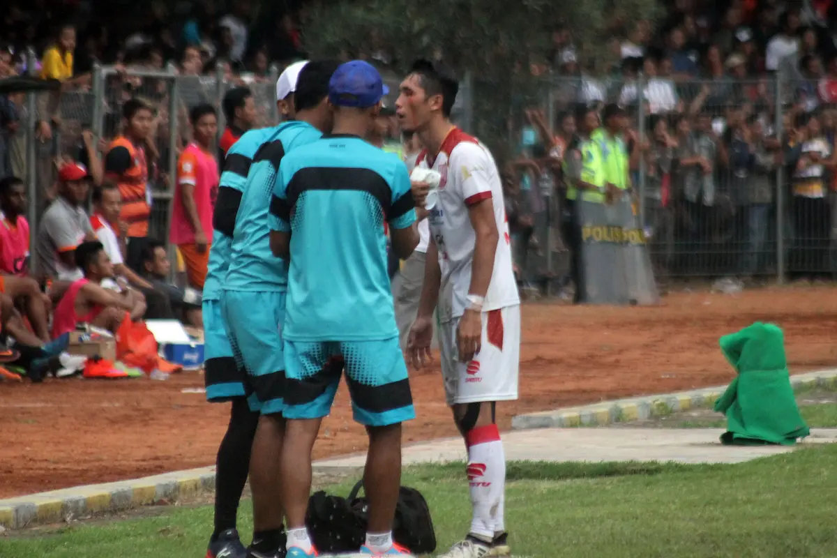 Persis Solo