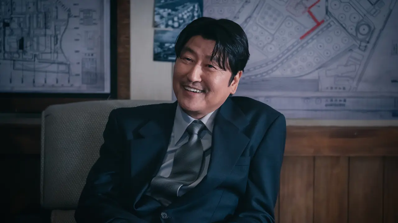 Drakor Uncle Samsik. (Disney Plus via Soompi)