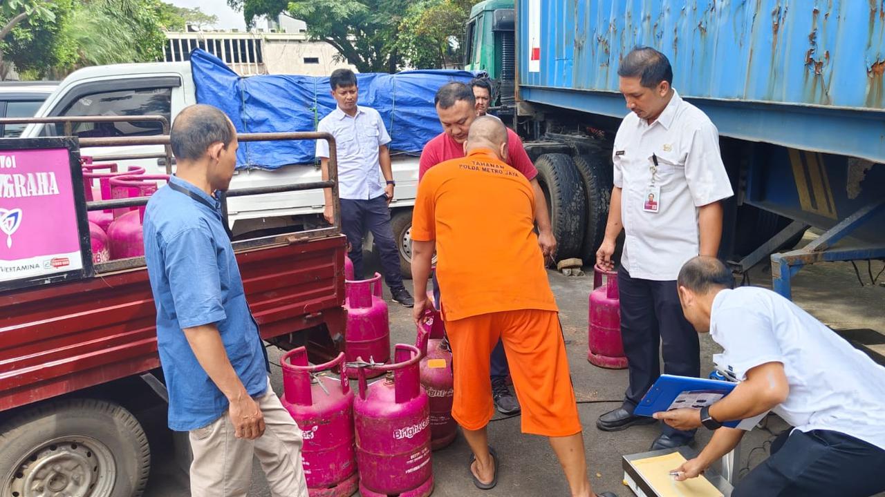Polisi Gerebek Sindikat Oplosan Gas Elpiji di Bekasi, Ini Modus Pelaku