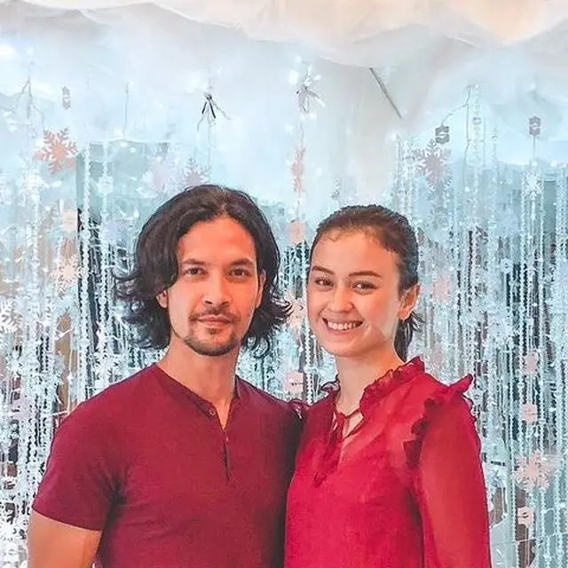 6 Pasangan Artis Ini Pernah Jalani LDR demi Pendidikan,