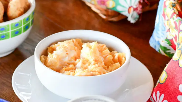 Scramble Eggs