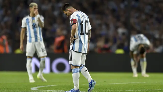 Foto: Argentina dan Brasil Kompak Kalah dari Uruguay dan Kolombia di Kualifikasi Piala Dunia 2026, Duo Liverpool Jadi Bintang