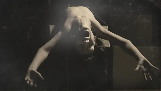 Sinister (2012)