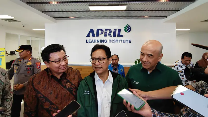 Menteri Kesehatan Budi Gunadi Sadikin mengapresiasi Tanoto Foundation yang memberikan beasiswa untuk ratusan mahasiswa di Indonesia (Istimewa)