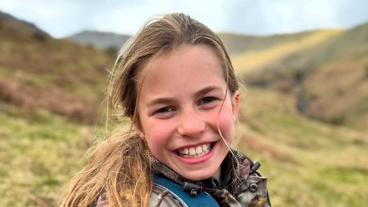 Potret Ultah ke-10 Putri Charlotte Hasil Jepretan Kate Middleton, Wajahnya Duplikat Pangeran William Muda