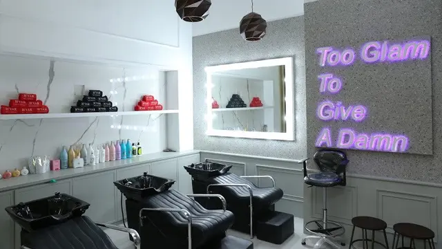 Salon Kecantikan H'VAR dengan konsep high level