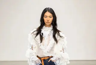 Gaya Boho Pirate yang kini mendominasi runway. (Foto: Pinterest)