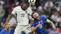 Aksi striker Timnas Inggris, Ivan Toney saat menghadapi Slovakia di babak 16 besar Euro 2024. (AP Photo/Antonio Calanni)