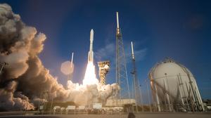 Pengakuan Langka di Forum Militer, Ameriak Serikat Akui Punya Senjata di Orbit
