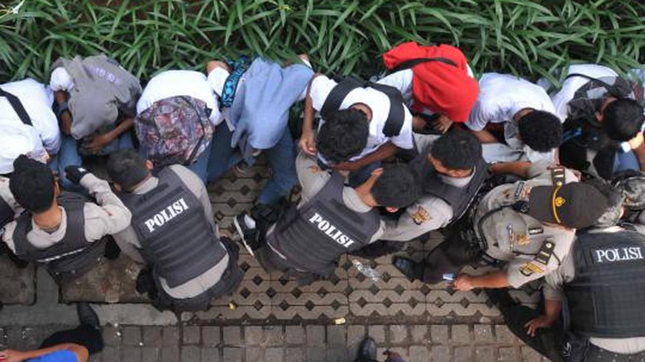 Bawa golok, siswa SMA dijaring polisi