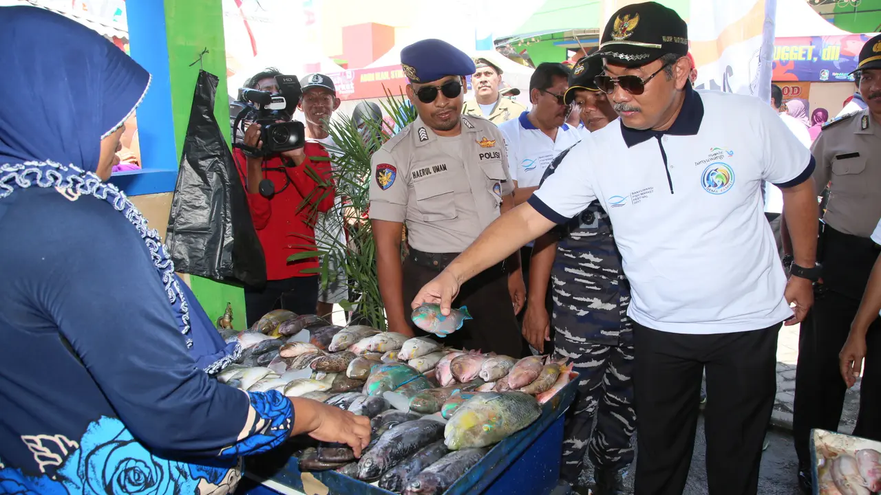 Yuk, Cuci Mata ke Pasar Ikan Muncar Banyuwangi