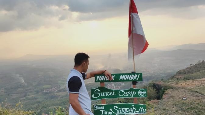 Puncak Baret Gunung Mundri. (Liputan6.com/ Ahmad Adirin)