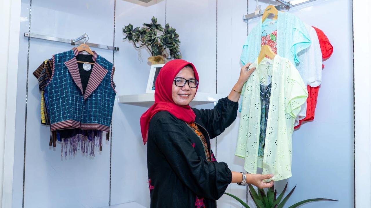 UMKM fashion asal Bogor, Kriti by Lusy