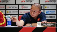 Pelatih Timnas Vietnam, Park Hang-seo, dalam sesi jumpa media di&nbsp;Stadion Utama Gelora Bung Karno (SUGBK), Jakarta Pusat pada Kamis (5/1/2023) siang WIB. Vietnam dijadwalkan bersua Timnas Indonesia pada leg pertama semifinal Piala AFF 2022 di SUGBK, Jumat (6/1/2022) sore WIB. (Bola.com/Bagaskara Lazuardi)