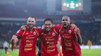 Tiga gol Persija masing-masing disumbangkan oleh Allano, lalu gol bunuh diri bek Bhayangkara FC, Putu Gede dan gol spekatakuler Jordi Amat. (Bola.com/M Iqbal Ichsan)