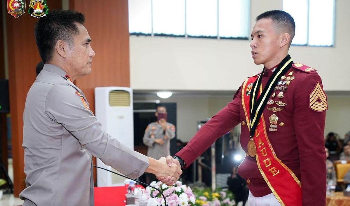 Sementara itu, Brigadir Taruna Theodore Gomgom Octofarrel De Fatima berhasil menjadi lulusan terbaik kumulatif dari semua aspek penilaian.<br>