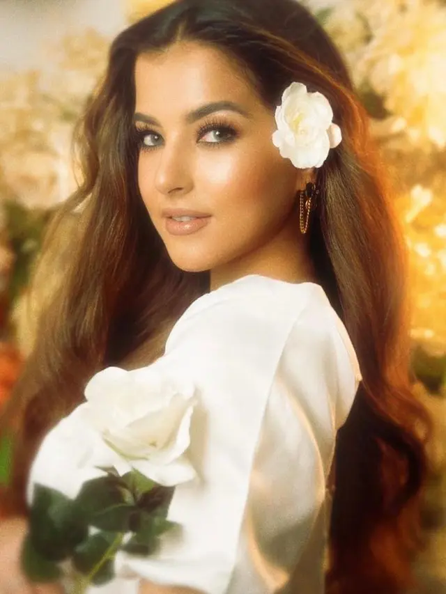 Nostalgia 90-an, Ini 6 Potret Cantik Tasya Farasya Berdandan ala Rosalinda Telenovela