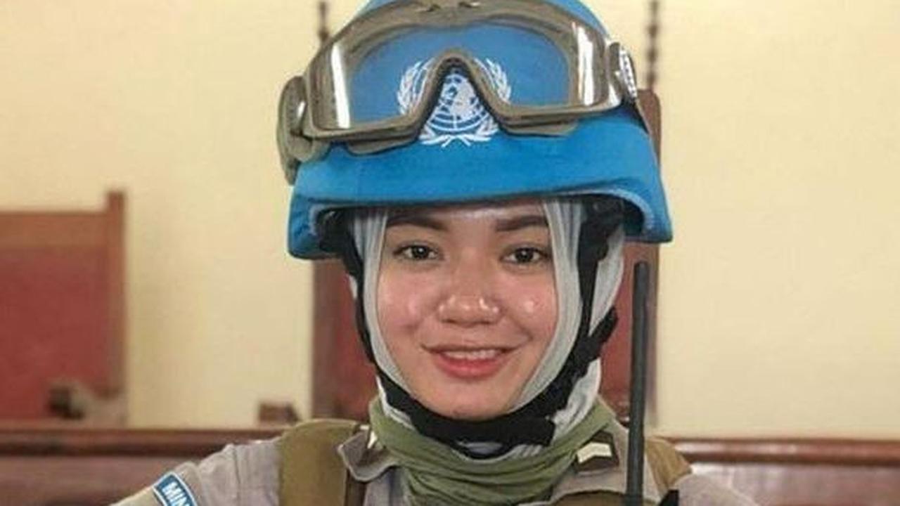 "Brigpol Tiara Nissa Zulbida kembali dipercaya menjalankan tugas sebagai ‘peacekeeper’ di bawah naungan PBB," demikian dikutip dari keterangan unggahan. <br>