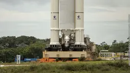 BRIsat akan meluncur memakai roket Ariene 5, berbarengan dengan satelit EchoStar XVIII. Saat ini kedua satelit berada dalam kondisi yang aman dan dalam mode standby. (Foto: Dok BRI)