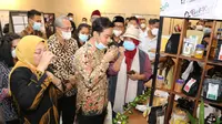 Menaker Ida dan Gibran Resmikan Barista Jamu di BLK Surakarta
