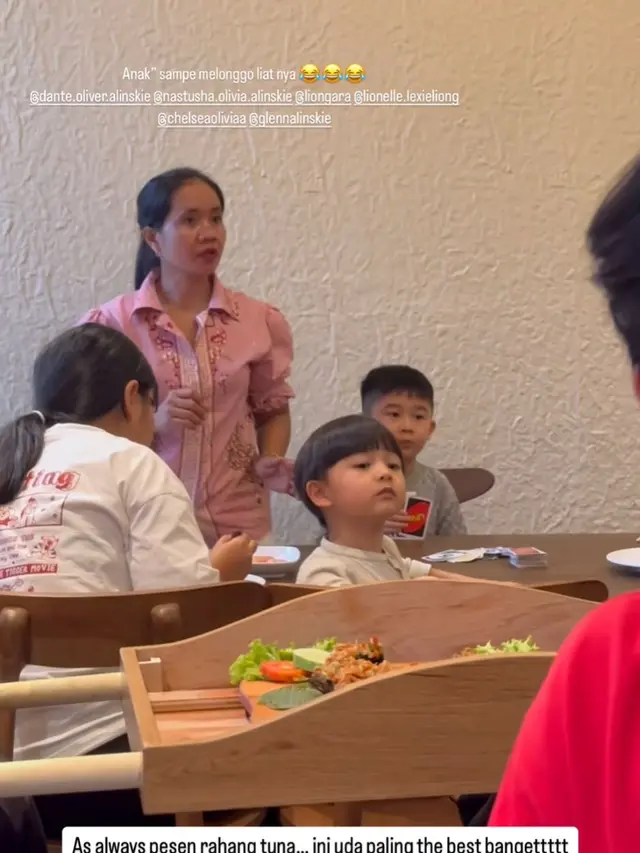 Chelsea Olivia dan Glenn Alinskie kembali menghabiskan waktu bersama dengan penuh kehangatan (Instagram/@oliviaoliv88)