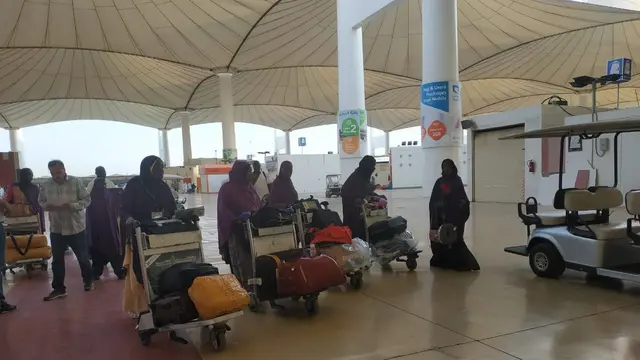 Jemaah Haji dari Uganda di Bandara King Abdul Aziz, Jeddah. Liputan6.com/Nurmayanti