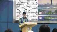 Wakil Gubernur DKI Jakarta, Ahmad Riza Patria menghadiri Pelantikan Ketua dan Kepengurusan Ikatan Sarjana Komunikasi Indonesia (ISKI) Pengurus Daerah DKI Jakarta Periode 2022-2025 di Ruang Pola, Balai Kota DKI Jakarta. (Foto:&nbsp;