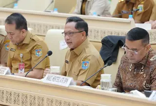 Menteri Dalam Negeri (Mendagri) Tito Karnavian menegaskan reforma agraria harus diarahkan untuk mewujudkan keadilan dan memastikan pengelolaan tanah memberikan manfaat bagi masyarakat.